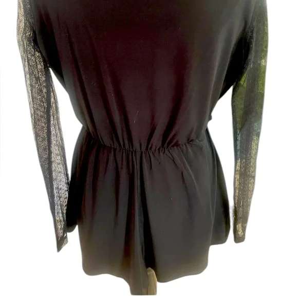 Black BCBG Lace sleeve relaxed fit romper, Jumpsuit,Draped, V neck,shorts, Small - Picture 6 of 8